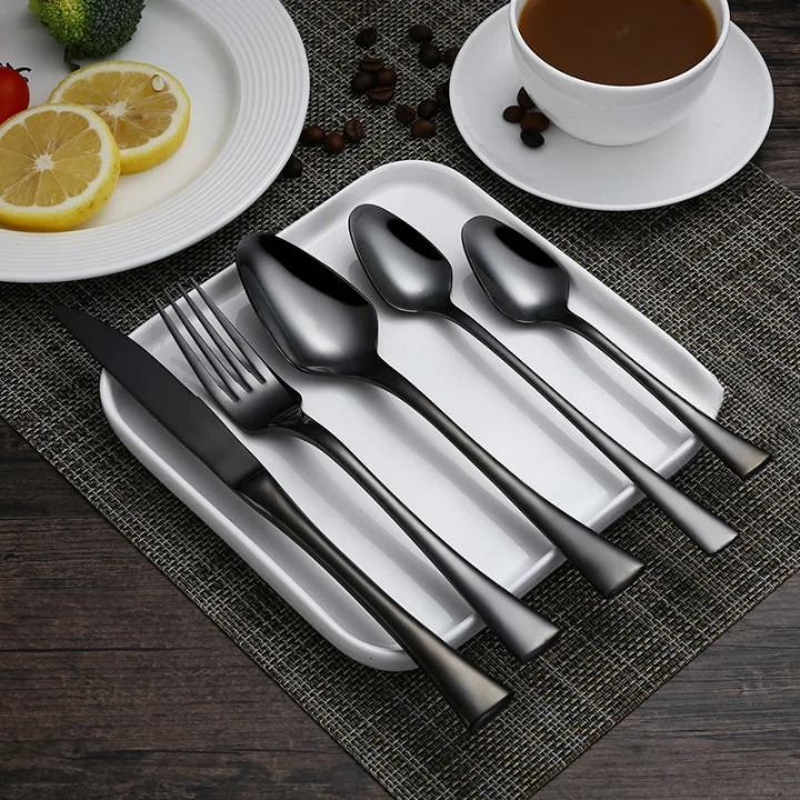 Sovereign Classic Flatware Set